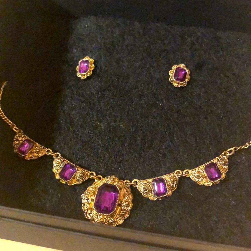 Avon purple and gold earring and necklace set